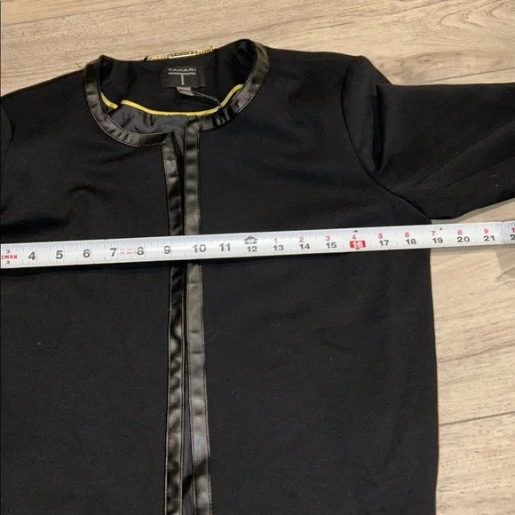NWT T Tahari Black Collarless Open Front Faux Leather Trim Jacket Blazer M - Picture 6 of 9
